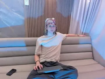 lior_evan from Chaturbate is Freechat