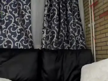 Littlesexyrubi from Chaturbate