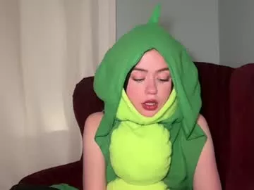 Littlesugarpea from Chaturbate