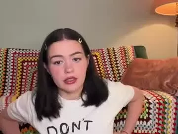 Littlesugarpea from Chaturbate