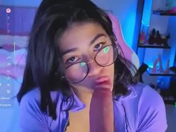 Loaluxury from Chaturbate