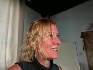 lola_belgium from Chaturbate