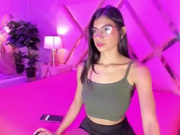 lolapierce from Chaturbate is Freechat