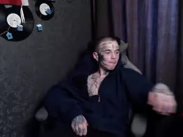 Lone1ycrystal from Chaturbate