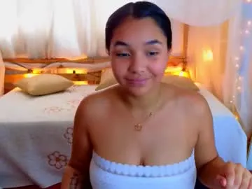 loreaniss from Chaturbate is Freechat