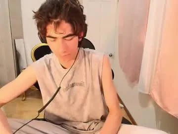 Lucas_xo from Chaturbate