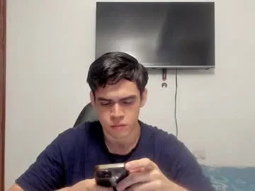 lucian_gomez from Chaturbate is Freechat