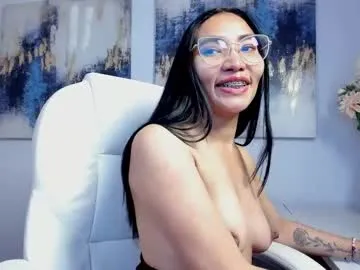 lucyy_liiu from Chaturbate is Freechat