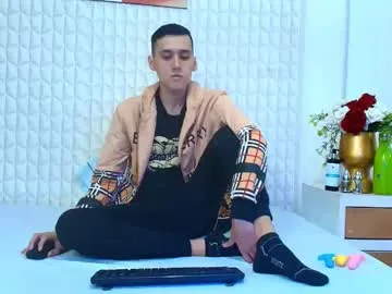 Luigimarchetti from Chaturbate