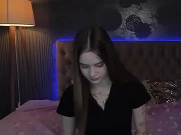 luisaclover from Chaturbate is Freechat