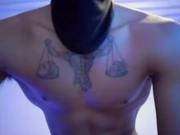 luisadrianguzmansantander5 from Chaturbate is Freechat