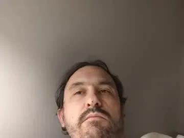 Luluberlu042 from Chaturbate