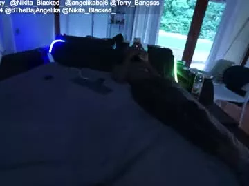 Mac_troy from Chaturbate