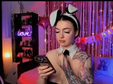 Magic_alie from Chaturbate