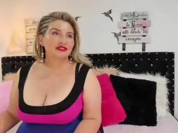 Mailyn_baker from Chaturbate