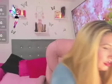 Mailyn_baker from Chaturbate