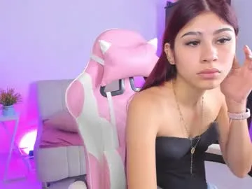 martina_cute7 from Chaturbate is Freechat