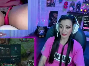 Girls: try live performances with matured performers, from dancing to quirks, in a variety of beautiful sex cams.