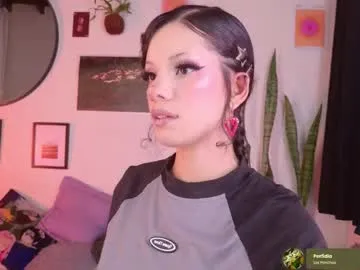 Menasaurio_ from Chaturbate