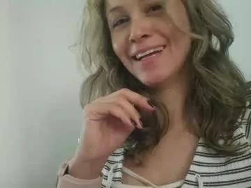 Miasiren from Chaturbate