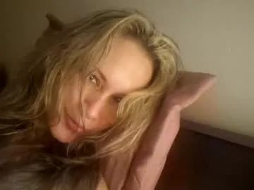Miasiren from Chaturbate