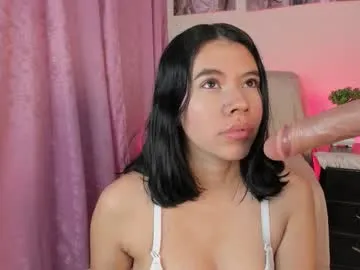 miavelvet4u from Chaturbate is Freechat