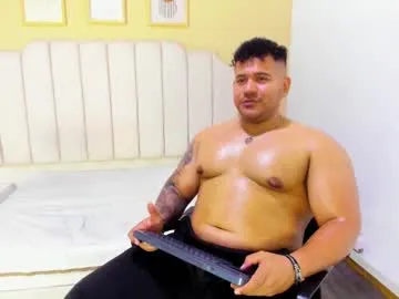 Michael_hill1 from Chaturbate