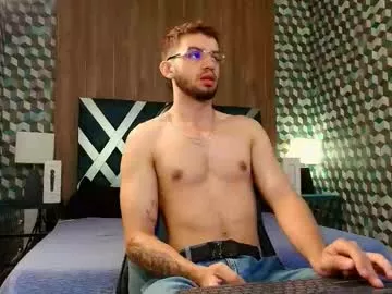 Michael_magno from Chaturbate