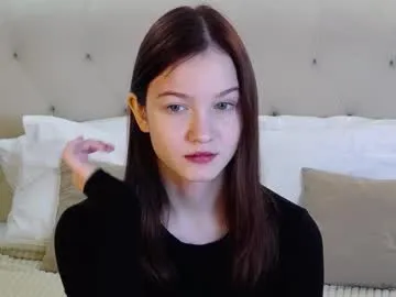 michelle_roux from Chaturbate is Freechat