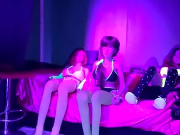 Mickdollz from Chaturbate