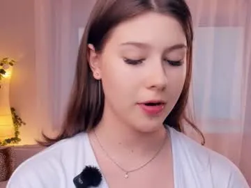 Minditrelles from Chaturbate