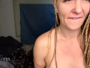 Mollyfourtune from Chaturbate