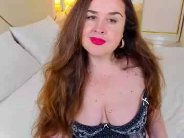Mommycurves from Chaturbate