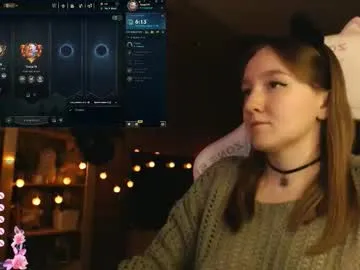 moonlish_siren from Chaturbate is Freechat