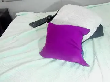 nahomii_hill from Chaturbate is Freechat