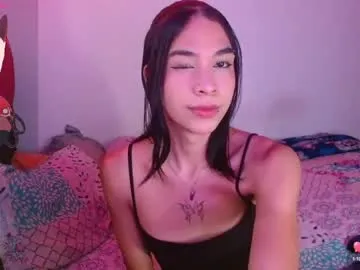 Nathaliapaz_ from Chaturbate