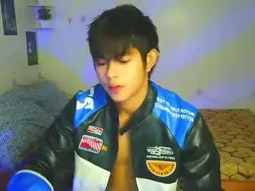 naughtyboylouie from Chaturbate is Freechat