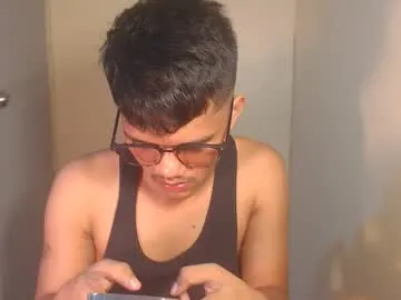 naughtyjosh_ from Chaturbate is Freechat