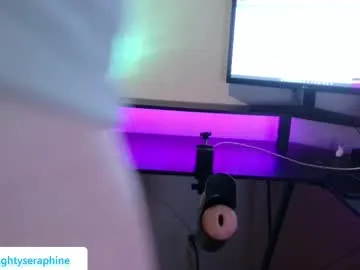 naughtyseraphine from Chaturbate is Freechat