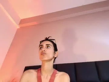 Ninacavallli from Chaturbate