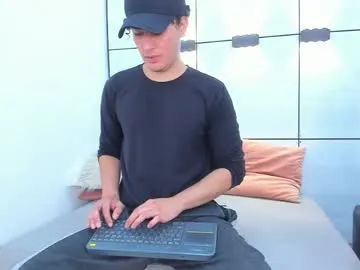 noah_ferrary from Chaturbate is Freechat