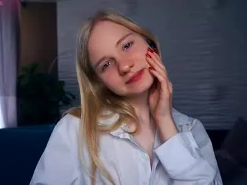 Phyllisearney from Chaturbate