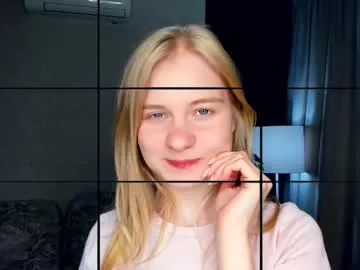 Phyllisearney from Chaturbate