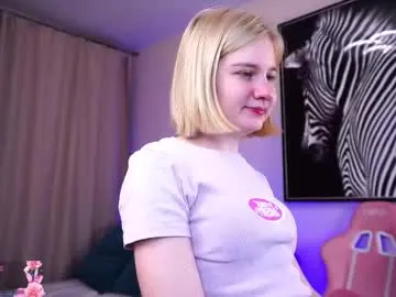 Phyllisearney from Chaturbate