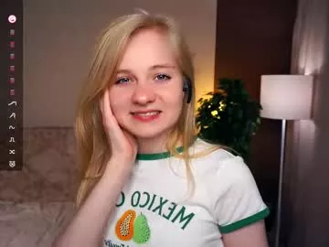 Phyllisearney from Chaturbate