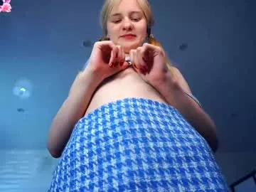 Phyllisearney from Chaturbate