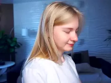 Phyllisearney from Chaturbate