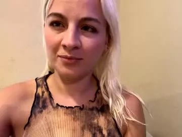 Prettybabypetite from Chaturbate