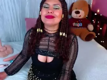 Queenamazon_ from Chaturbate