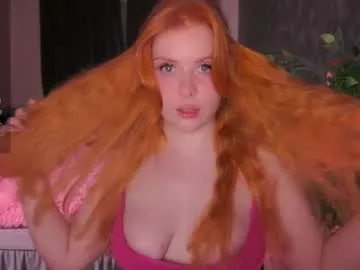 Redhotvixen_ from Chaturbate